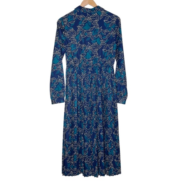 The Korner Anthropologie Brand 3/4 Button Front Dress with Pleated Skirt - Picture 5 of 8